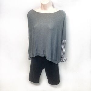 Umgee Gray Knit Sweater with Striped Sleeves Sz L